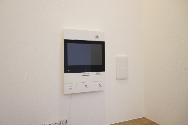 クレール草加弐番館のセキュリティ|TVモニター付きインターフォン