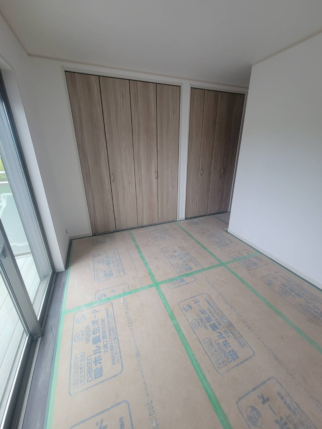 新築戸建貸家　28号の洋室