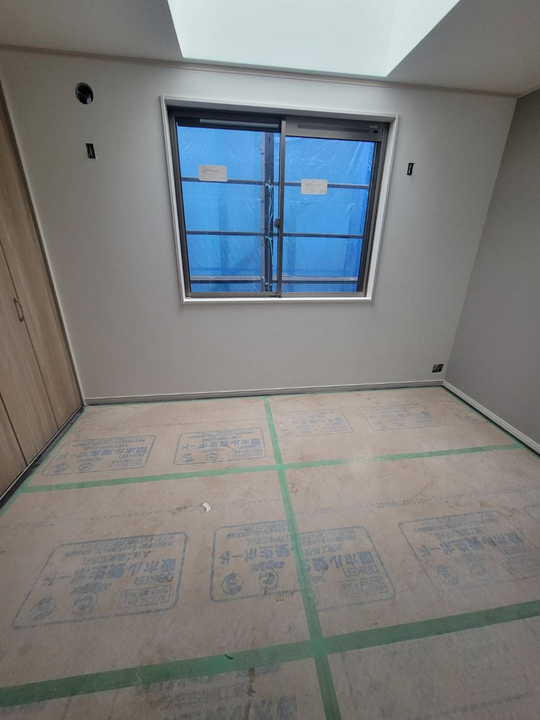 新築戸建貸家　28号の洋室