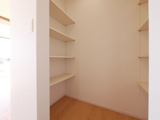 【収納】 | 甲斐市龍地 新築戸建全2棟 1号棟 オール電化・長期優良住宅 | 【同建設会社・同仕様建物写真】