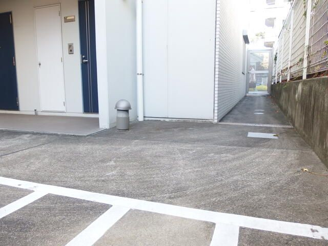 Ｈｕｍａｎ　Ｒｅｓｉｄｅｎｃｅの駐車場