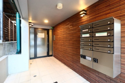 【エントランス】 | ルーナクレシェンテ町屋
