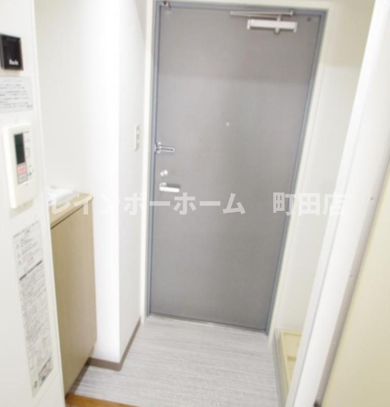 ラグゼナ本厚木※初期費用分割後払いサービス利用可能物件の玄関