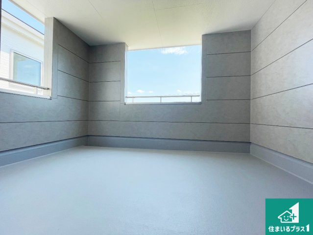 揖保郡太子町鵤　第11期　新築一戸建てのバルコニー|ワイドバルコニーは洗濯物を干すスペースが広いのでご家族が多くても安心！
