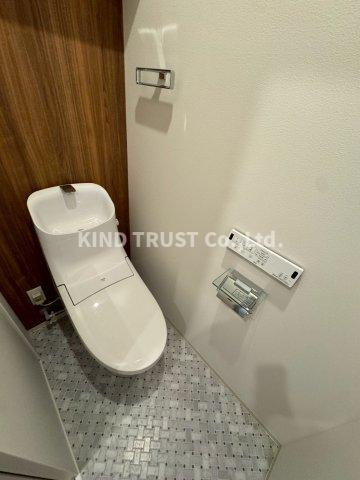 one o one内代のトイレ|ゆったりとした空間のトイレです
