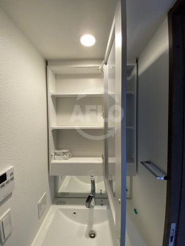 エステムコート北堀江Ⅱの洗面所|エステムコート北堀江Ⅱ　洗面収納