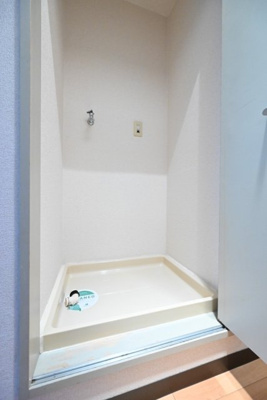 【設備】 | リバティヒルズ中野江原 | 室内洗濯機置場