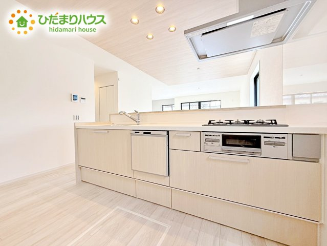 【キッチン】 | 水戸市元吉田町6期　新築戸建 | 広々として使い勝手のよい明るく開放的なキッチン