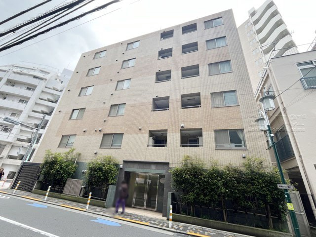 【現況写真】 | セーシェル恵比寿 | 前面道路と外観の様子です。～即日のご見学可能～　お問合せはお気軽にどうぞ。