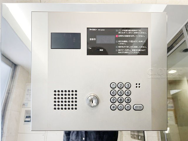 【防犯設備】 | セーシェル恵比寿 | モニター（カメラ）付きのオートロックが備えられています。建物のセキュリティ能力の高さは、欠かすことのできないチェックポイントになります。～即日のご見学可能～　お問合せはお気軽にどうぞ。