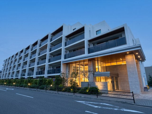 COAST LIFE Brillia — 辻堂海浜公園、日常に海を