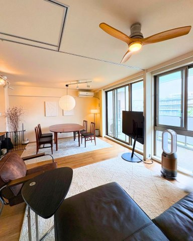 COAST LIFE Brillia — 辻堂海浜公園、日常に海をの居間・リビング