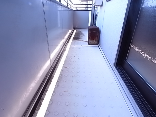 メゾン桃山台のバルコニー