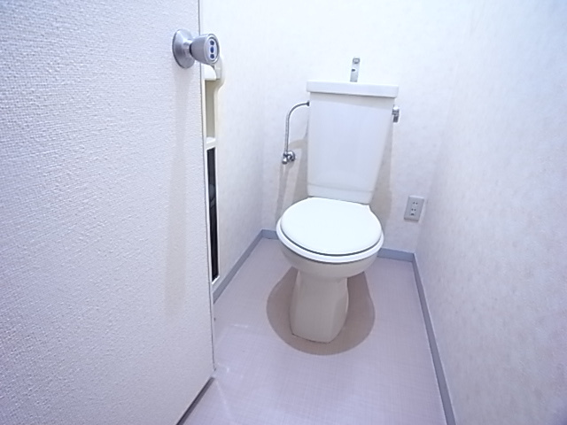 メゾン桃山台のトイレ