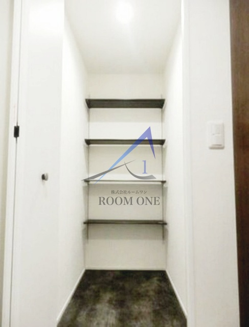Ｒｅｓｉｄｅｎｃｅ　　Ｈ