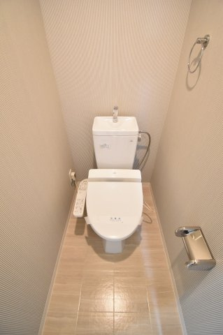 アメニティ心斎橋EASTのトイレ