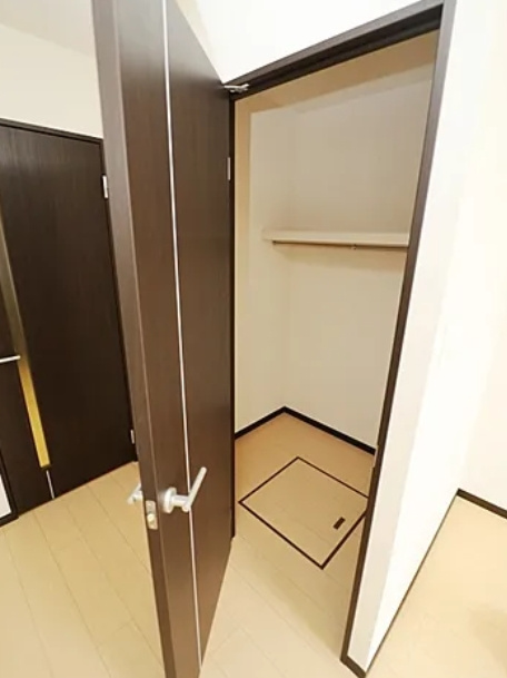 フジパレス吹田イーストⅡ番館の収納