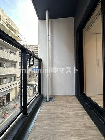 シーズンフラッツ梅田NORTHのバルコニー