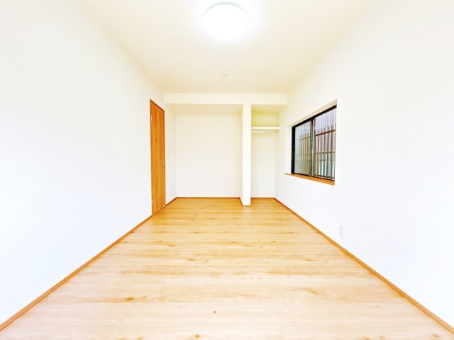 高知市福井町　中古戸建の洋室