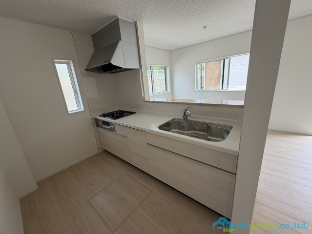 秦野市北矢名第15　新築戸建　全2棟1号棟のキッチン
