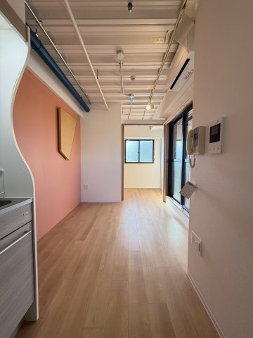 大阪市中央区谷町６丁目の賃貸マンションの居間・リビング