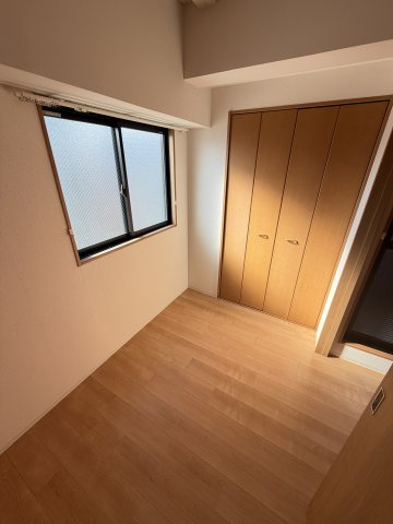 大阪市中央区谷町６丁目の賃貸マンションの寝室
