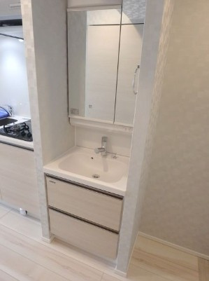 豊島区池袋４丁目の賃貸マンションの独立洗面台