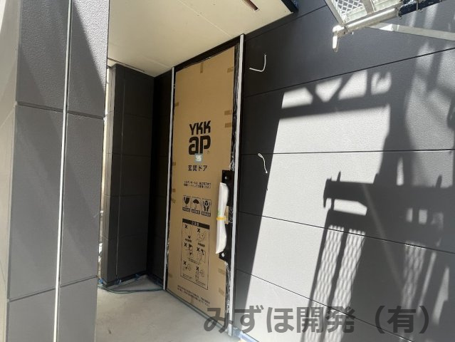 山形市下条町5丁目14-11の玄関|《新築中》7/9撮影　玄関