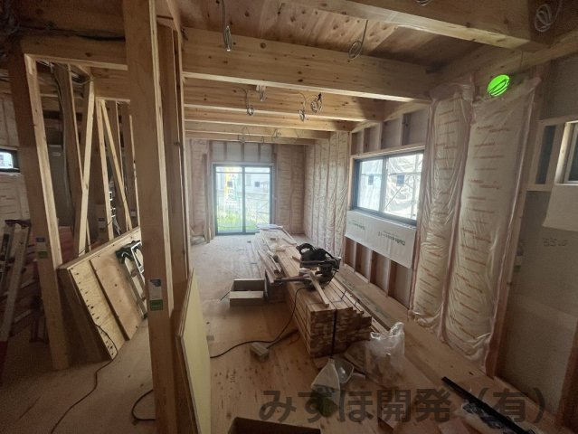 山形市下条町5丁目14-11の居間・リビング|《新築中》7/9撮影　LDK