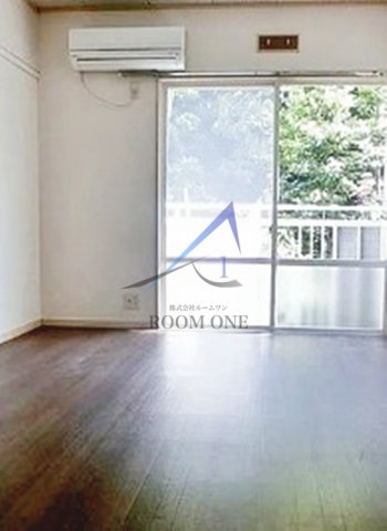 ファミール新宿の居間・リビング|洋室のお部屋です。