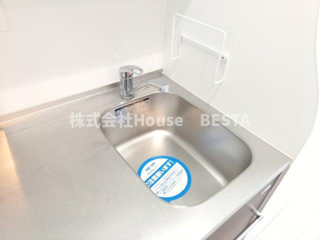 セレニテ神戸元町クレアのキッチン