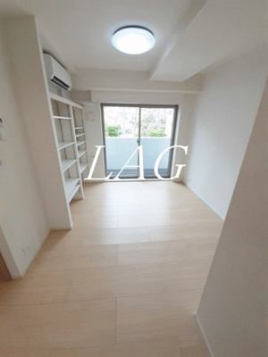 【居間・リビング】 | ＬＡＰｉＳ今戸 | 洋室のお部屋です。