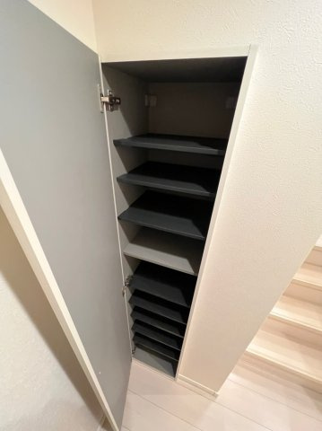 PASIONES 1　名古屋市賃貸　仲介手数料無料の玄関