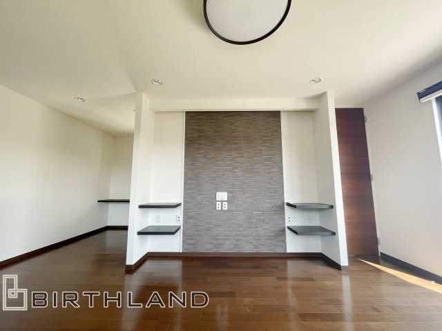 安積町成田田向　サンステージこおりやま　中古住宅の居間・リビング