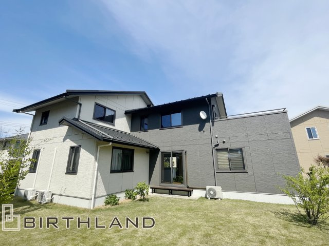 安積町成田田向　サンステージこおりやま　中古住宅の外観|建物面積は57.43坪のゆとりのあるオール電化住宅です！