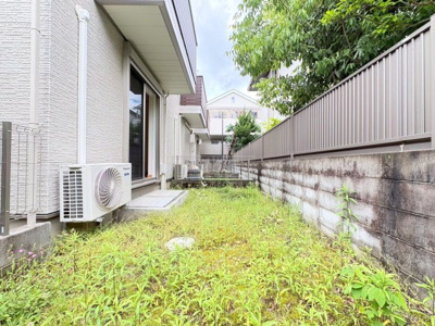 【庭】 | 箕面市西小路4丁目テラスハウス