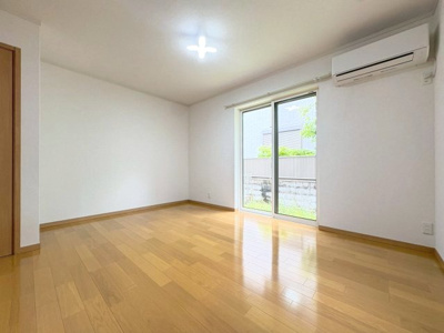 【居間・リビング】 | 箕面市西小路4丁目テラスハウス