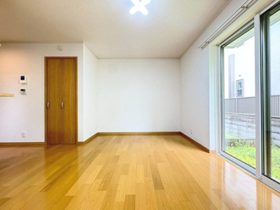 【居間・リビング】 | 箕面市西小路4丁目テラスハウス
