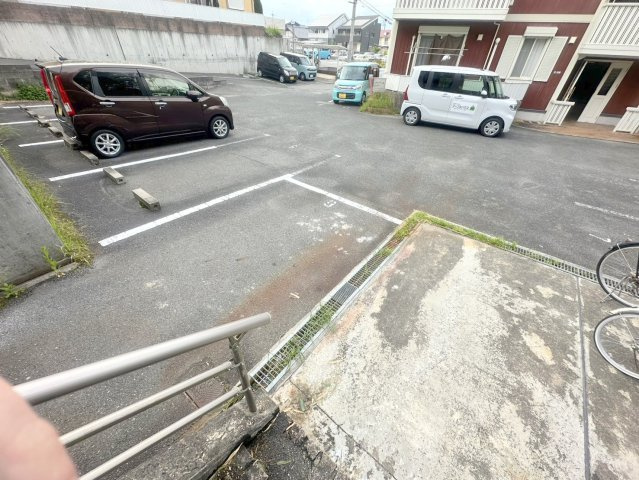カサグランデの駐車場