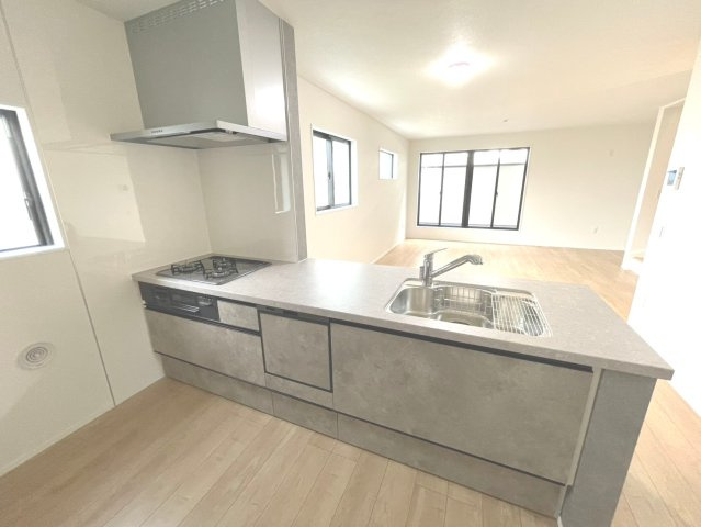 昭島市福島町２期　KEIAI　GRACE　１号棟のキッチン