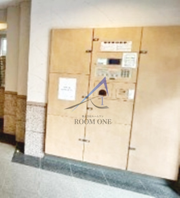 ロイヤルエクセラージュ市ヶ谷二十騎町のその他共用部分|宅配ボックスです。