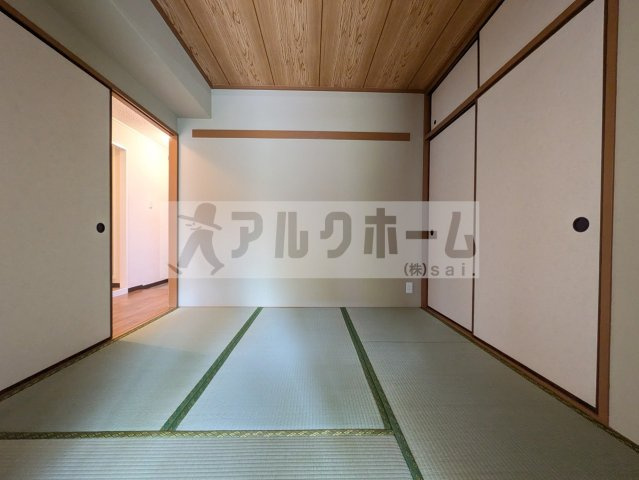 メゾン上市の和室|メゾン上市（JR柏原駅）