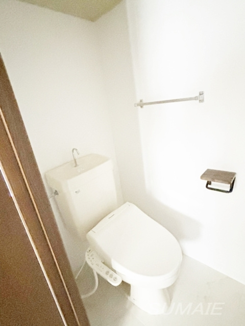 アドアップKのトイレ|洗浄機能付きのトイレです！