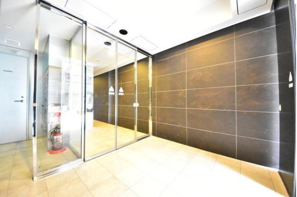 APPLE RESIDENCE水道橋のロビー