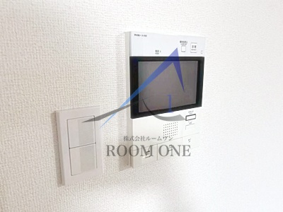 レオーネ南千住のセキュリティ|モニター付きインターホンです。