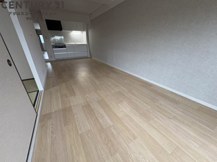 シャルマンコーポ伊丹2号棟の居間