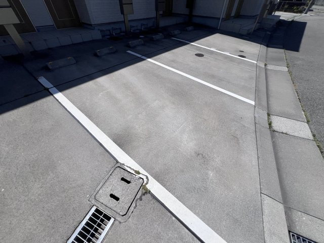 ハートフル有野の駐車場