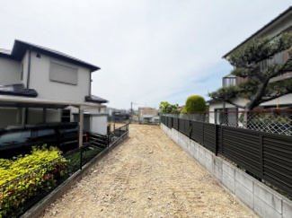【外観】 | 【閑静な住宅地でのびのび子育て】閑静な住宅地で子育て家族にピッタリ！毎日のお散歩も快適な緑に恵まれたエリアです♪