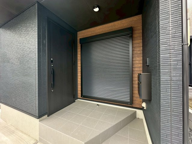 名東区梅森坂２丁目戸建の玄関|スマートキー付玄関