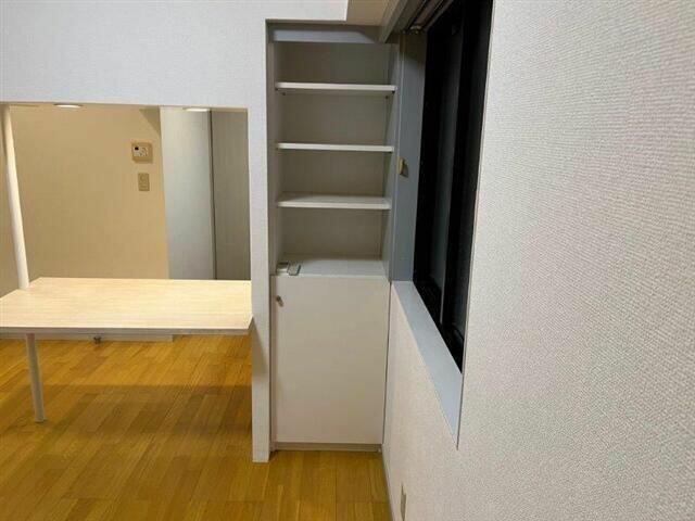 スカーラ武蔵小山の収納|ちょっとした収納スペースも充実しています
